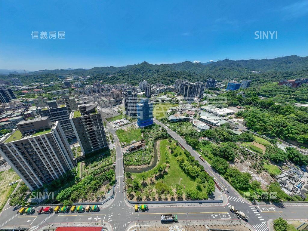 【馥華之丘】方正２房車位房屋室內格局與周邊環境