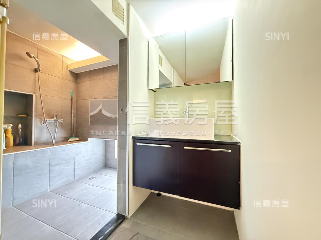 亞昕１０１近三井美居房屋室內格局與周邊環境