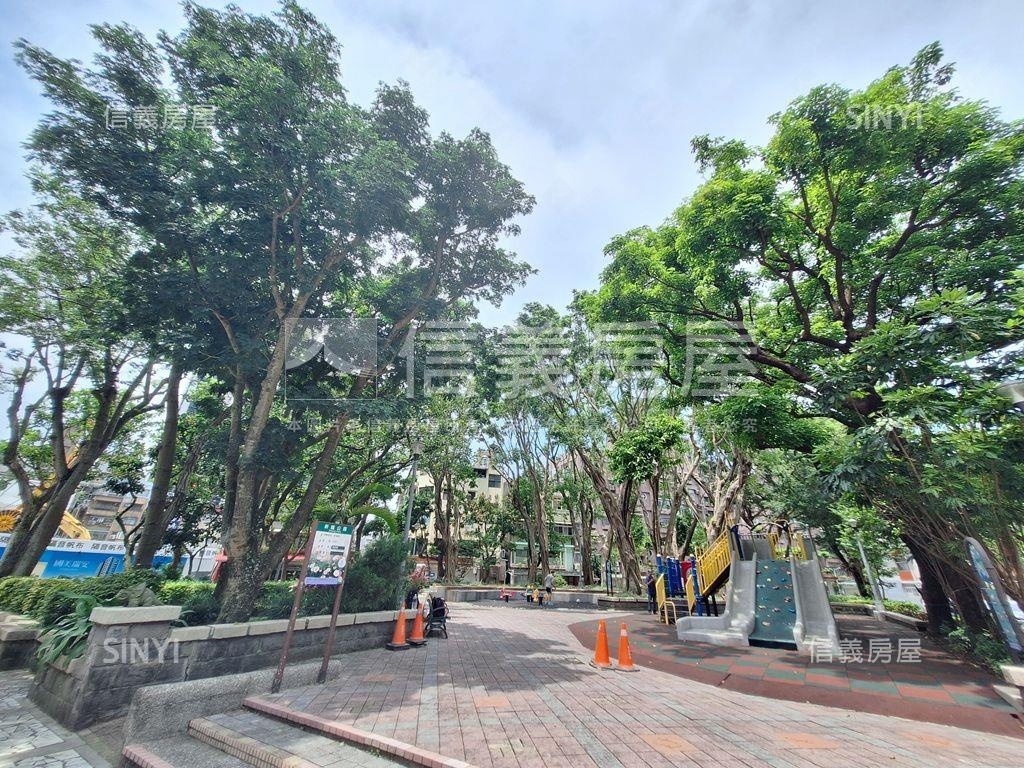 金華龍門森林公園電梯三房房屋室內格局與周邊環境