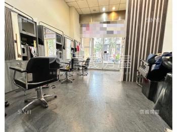 近商圈收租挑高美樓店