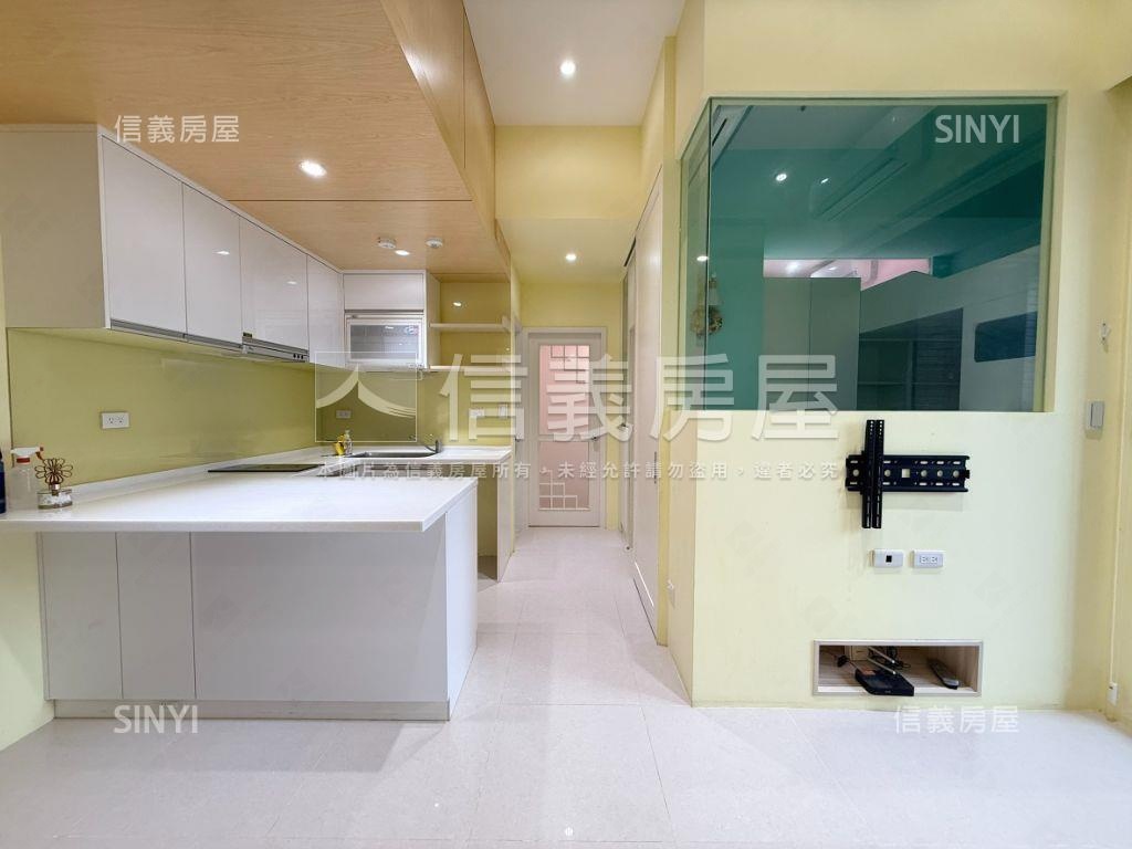 景美）天際ＳＫＹ兩房房屋室內格局與周邊環境