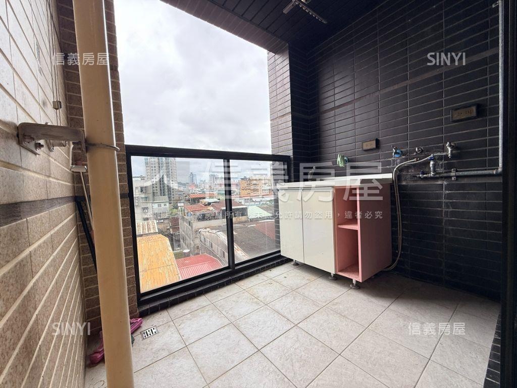 景美）天際ＳＫＹ兩房房屋室內格局與周邊環境