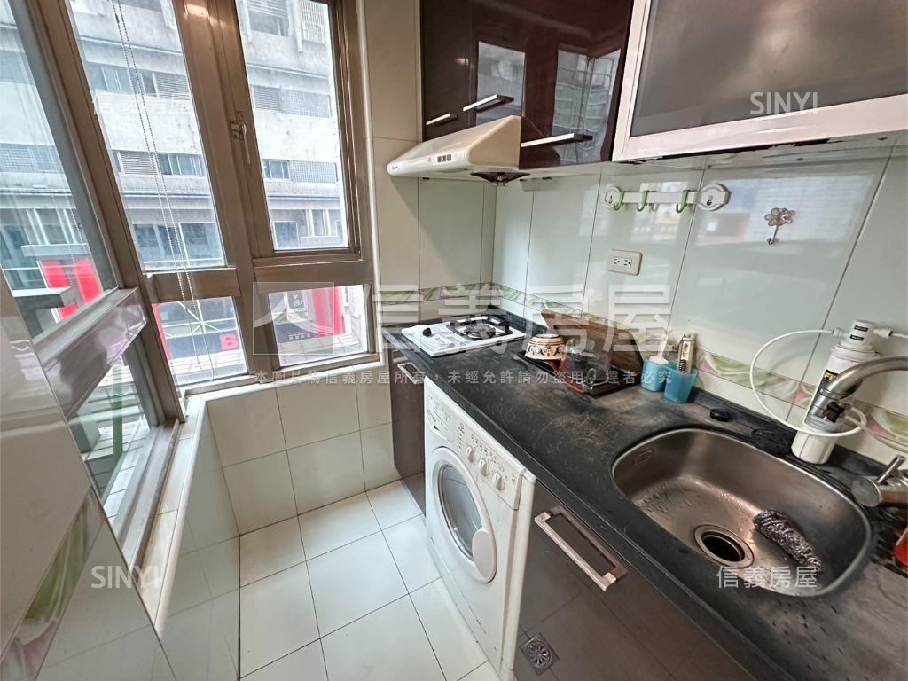 國際會館舒適套房房屋室內格局與周邊環境
