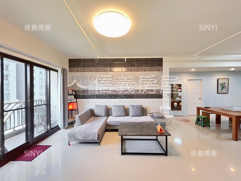 新北郡高樓四房美屋房屋室內格局與周邊環境