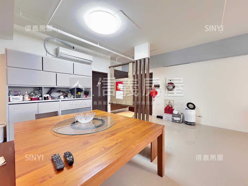 新北郡高樓四房美屋房屋室內格局與周邊環境