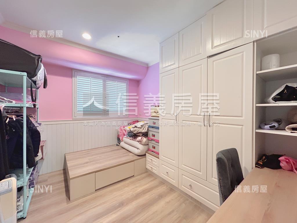 新北郡高樓四房美屋房屋室內格局與周邊環境