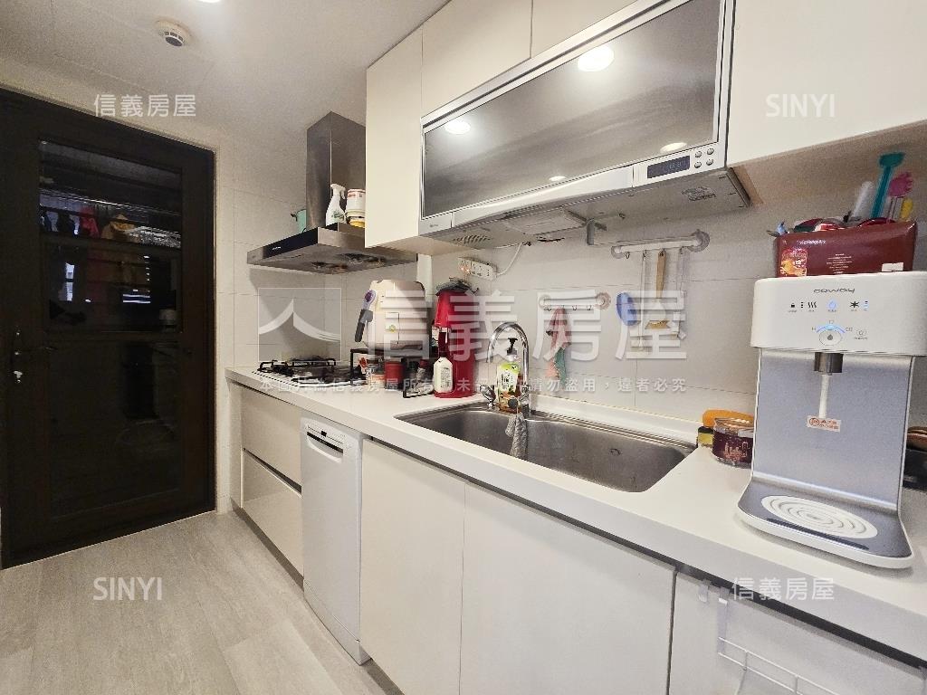 ⭐美裝潢⭐四季紅三房房屋室內格局與周邊環境