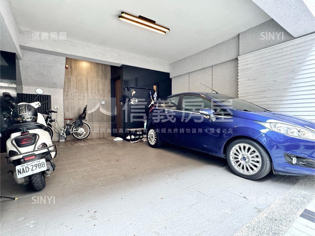 屋齡５年！高大面寬美車墅房屋室內格局與周邊環境