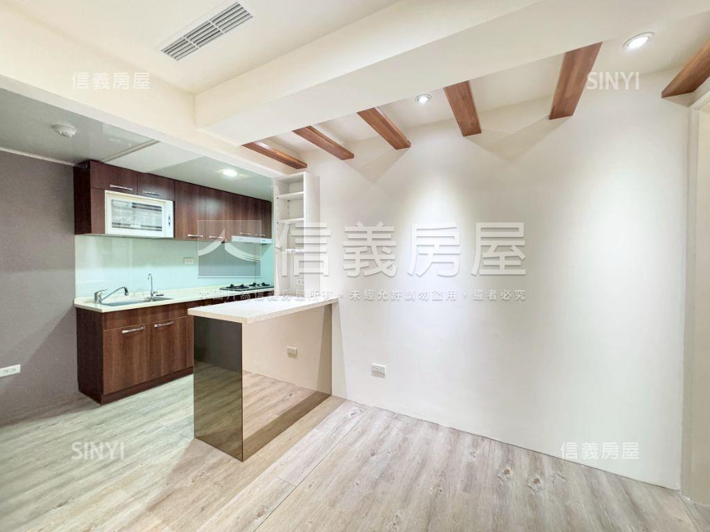 麗緻昱瑭採光２＋１房附車房屋室內格局與周邊環境