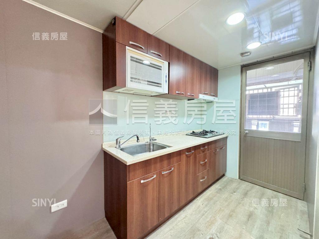 麗緻昱瑭採光２＋１房附車房屋室內格局與周邊環境