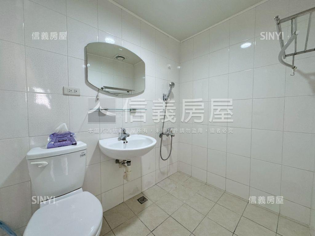 麗緻昱瑭採光２＋１房附車房屋室內格局與周邊環境