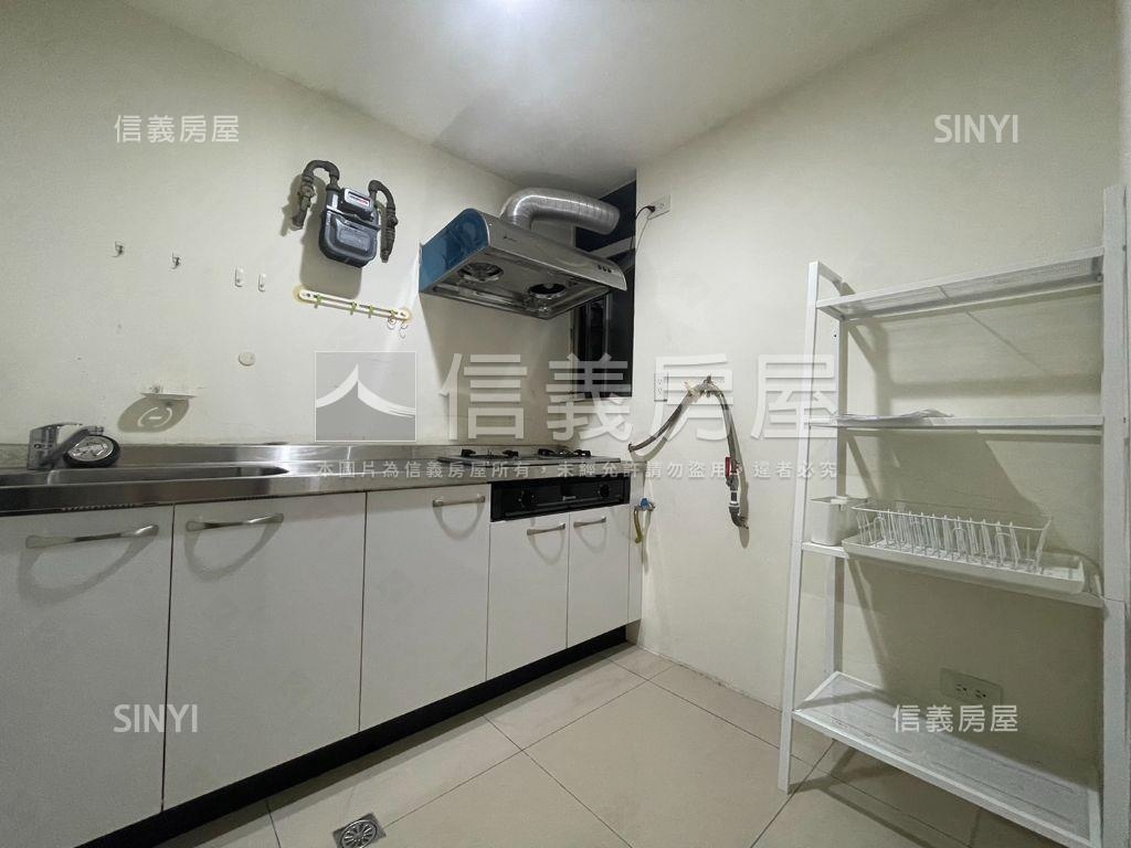 近中山國小站•收租美宅房屋室內格局與周邊環境