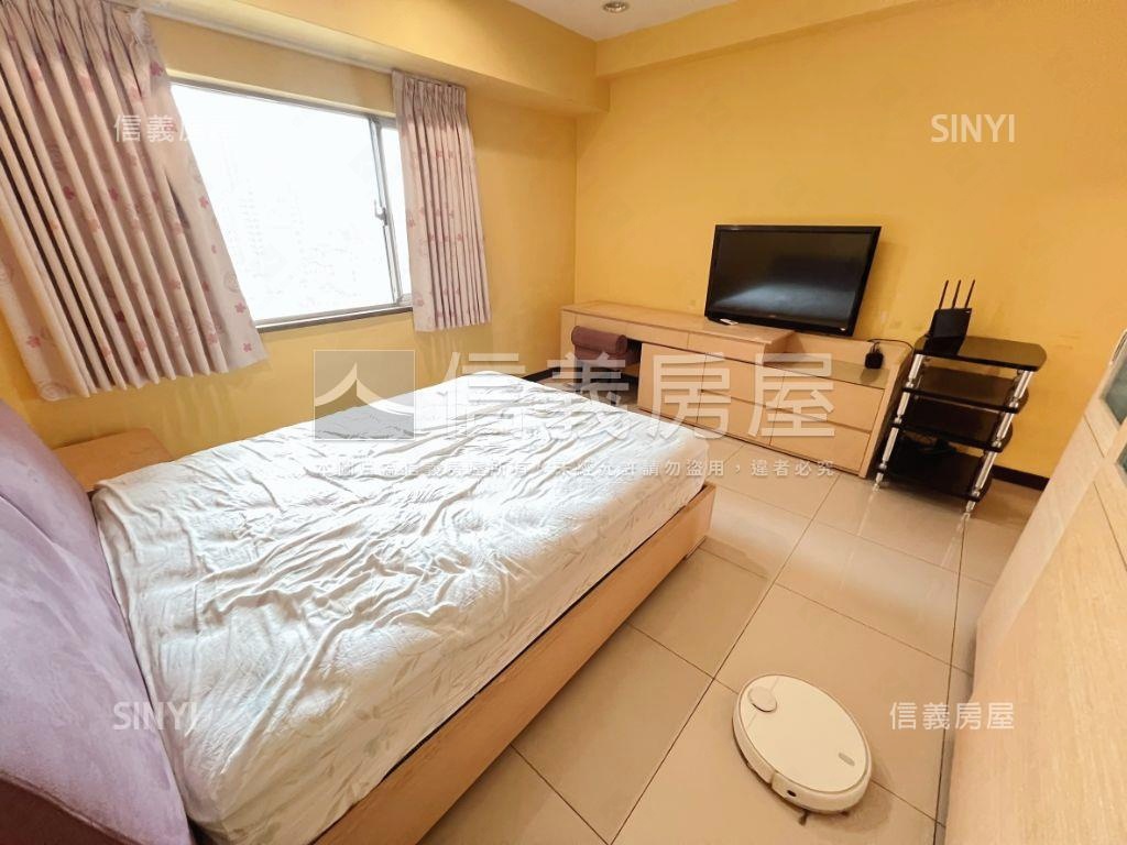 華揚天下視野三房含車位房屋室內格局與周邊環境