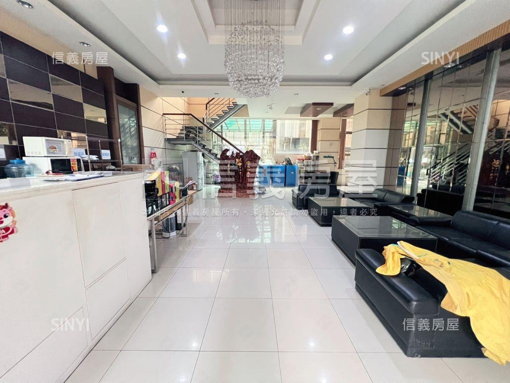 華揚天下視野三房含車位房屋室內格局與周邊環境