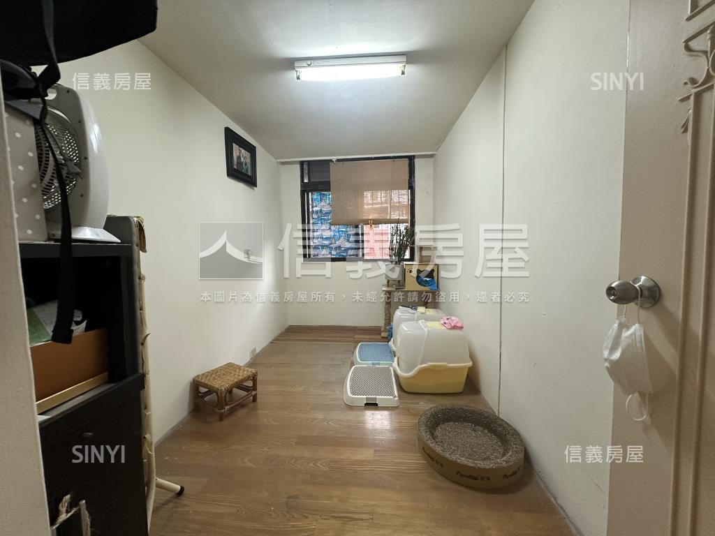 近文德低總價雙拼三房美寓房屋室內格局與周邊環境