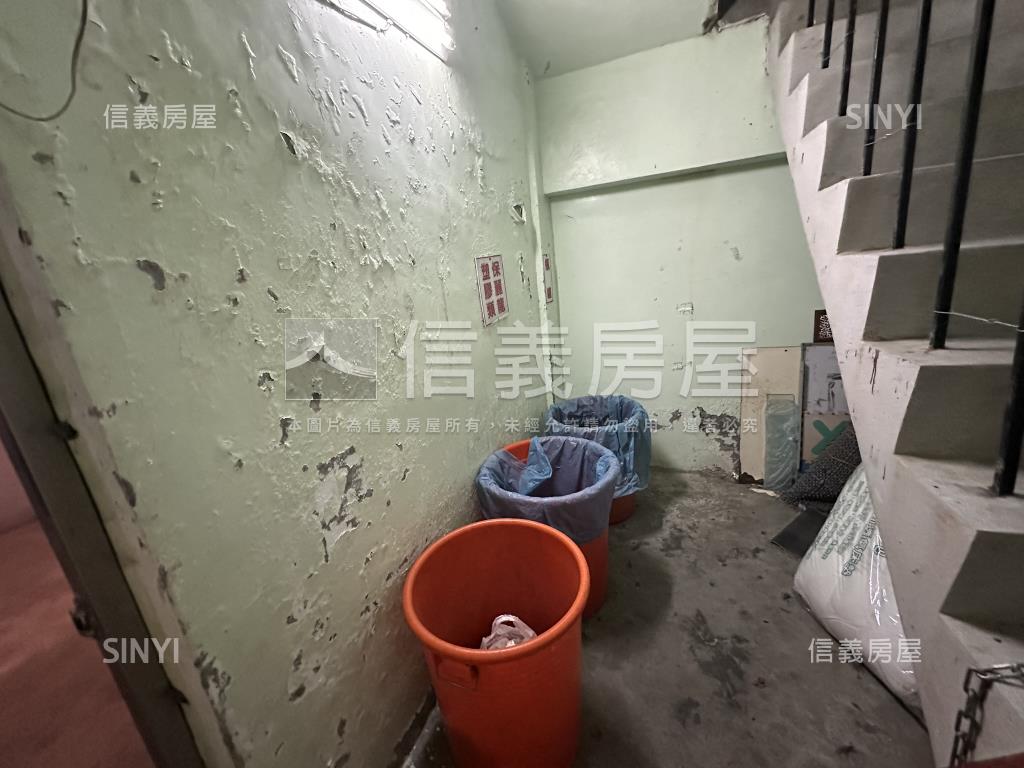 近文德低總價雙拼三房美寓房屋室內格局與周邊環境