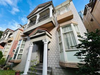 稀有獨棟大地坪山景別墅