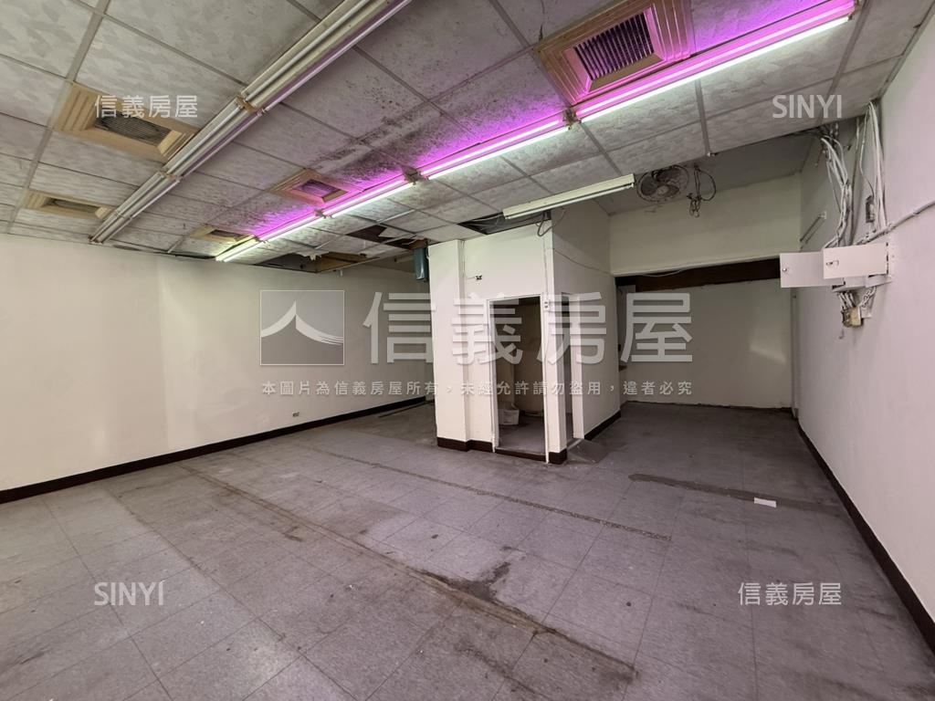 正金龍路大馬路邊金店面房屋室內格局與周邊環境
