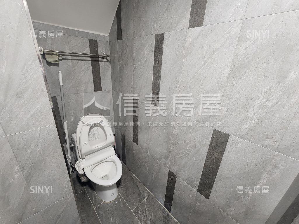 重劃區稀有面寬金店面釋出房屋室內格局與周邊環境