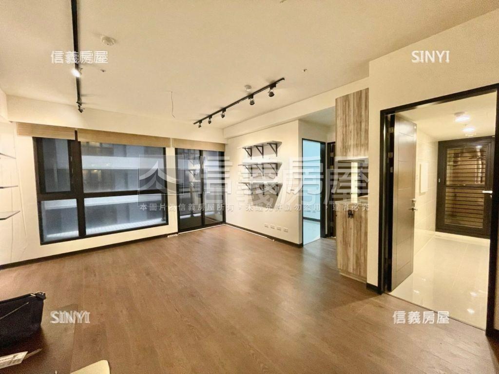 專任★雙峰匯★邊間美２房房屋室內格局與周邊環境