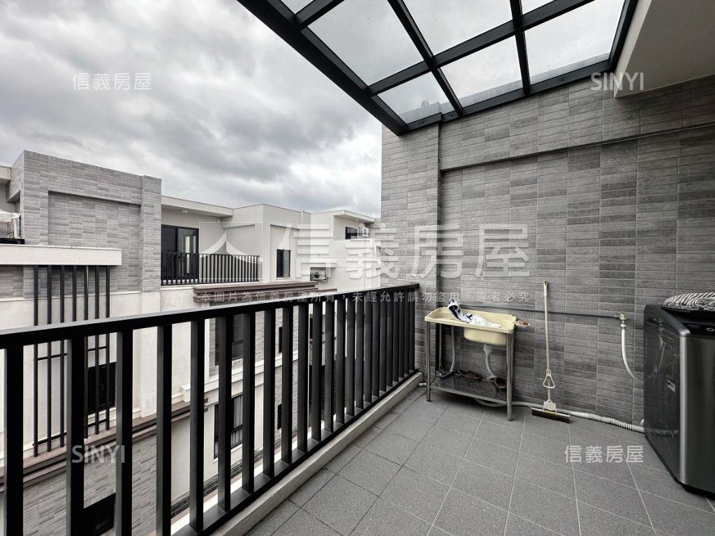 森ｖｉｌｌａ美裝潢邊間透房屋室內格局與周邊環境