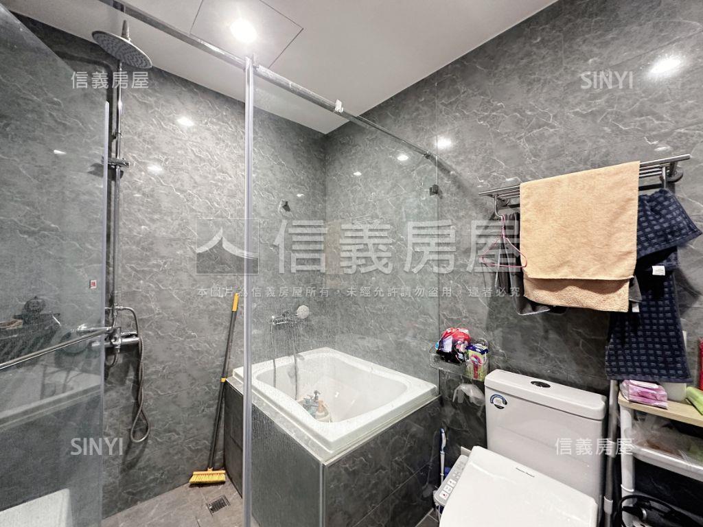 森ｖｉｌｌａ美裝潢邊間透房屋室內格局與周邊環境