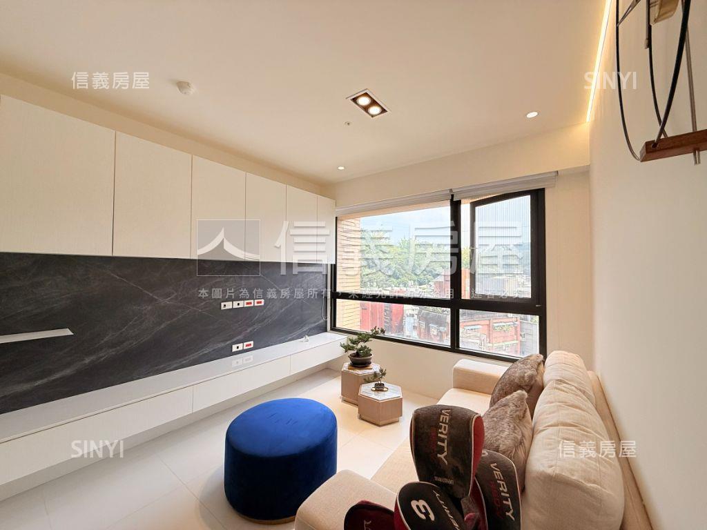 一品綠意高樓坡平車位房屋室內格局與周邊環境