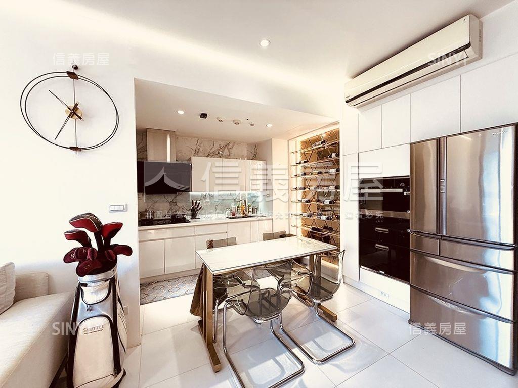 一品綠意高樓坡平車位房屋室內格局與周邊環境