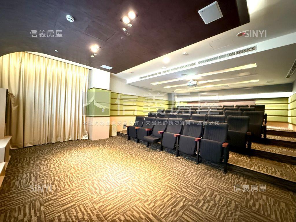 一品綠意高樓坡平車位房屋室內格局與周邊環境