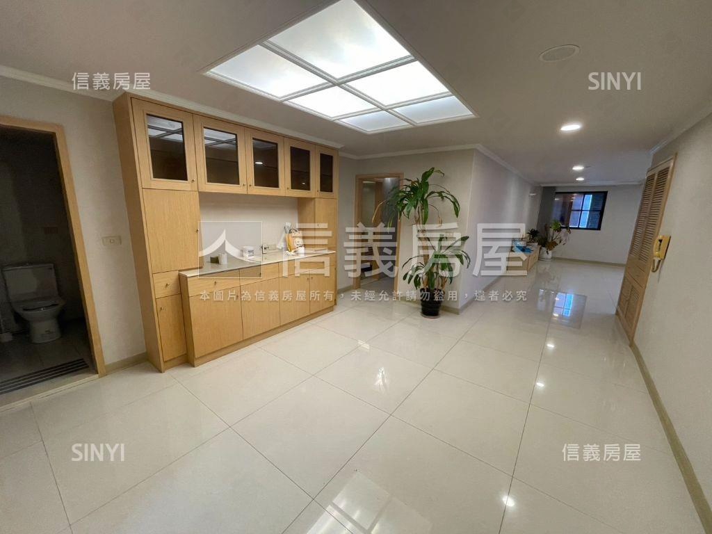 民生氣派雙拼大戶＋大車位房屋室內格局與周邊環境