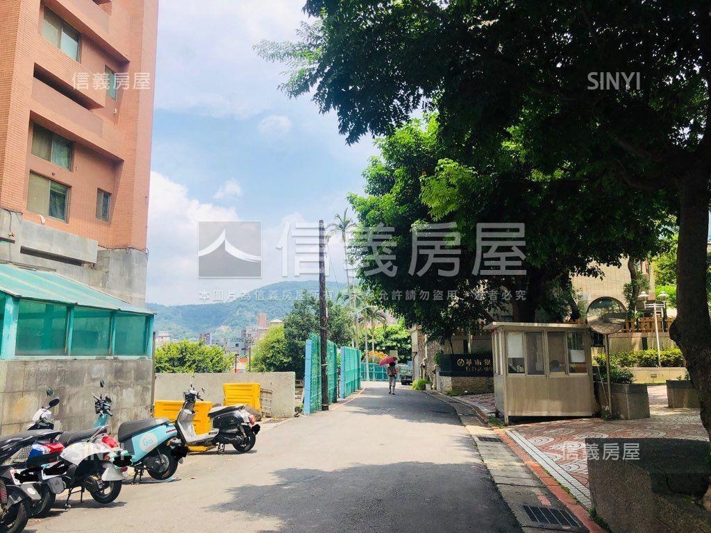 降價／新北投站公寓實在屋房屋室內格局與周邊環境