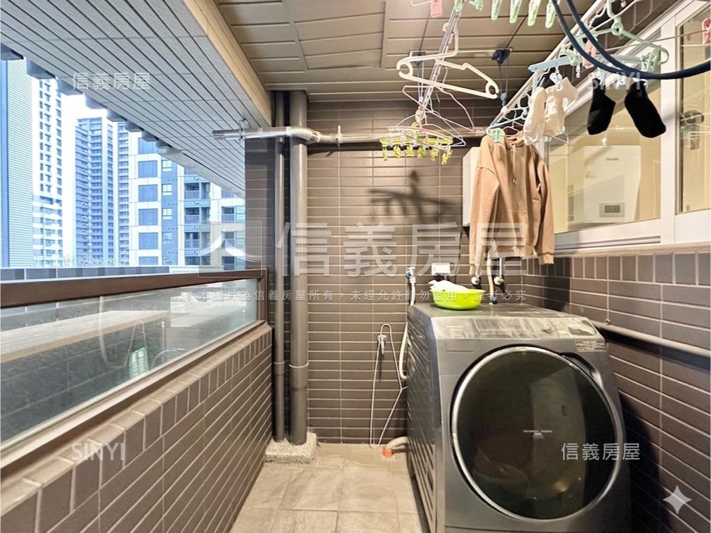 江翠重劃美裝三房車位房屋室內格局與周邊環境