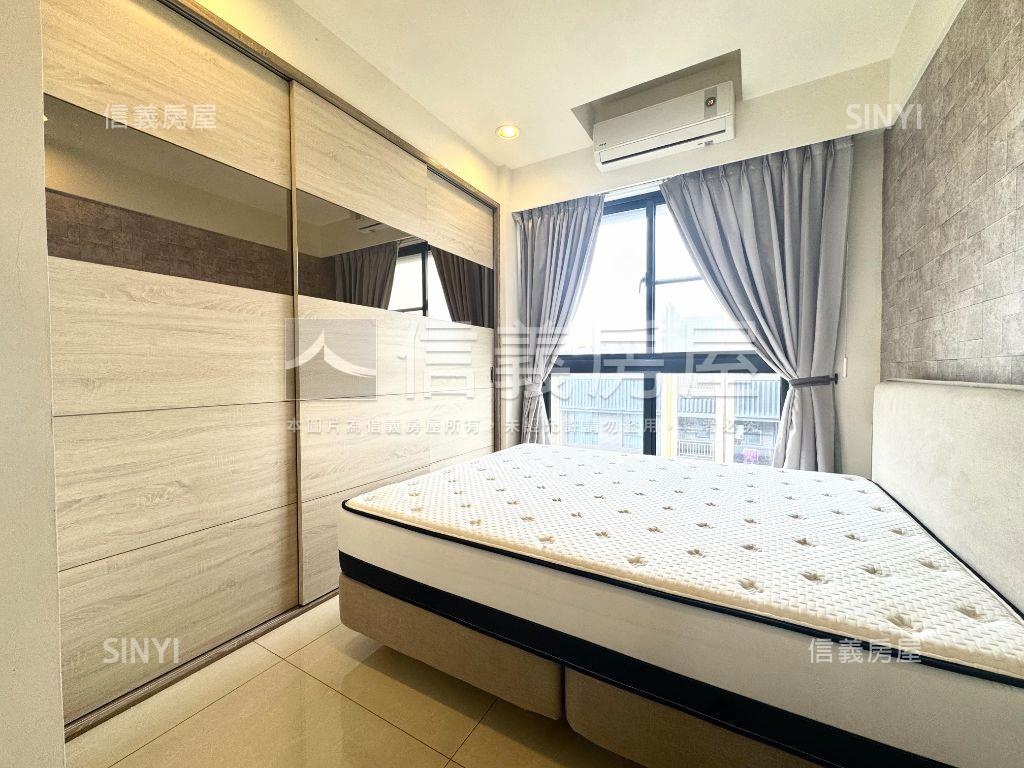 次頂樓精美裝潢兩房車位房屋室內格局與周邊環境