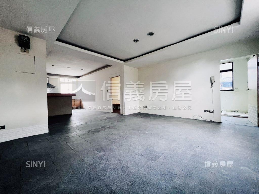 麗山學區新裝潢公寓房屋室內格局與周邊環境