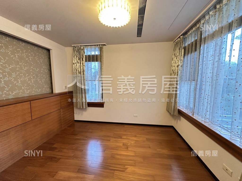 青山鎮莊園透天房屋室內格局與周邊環境