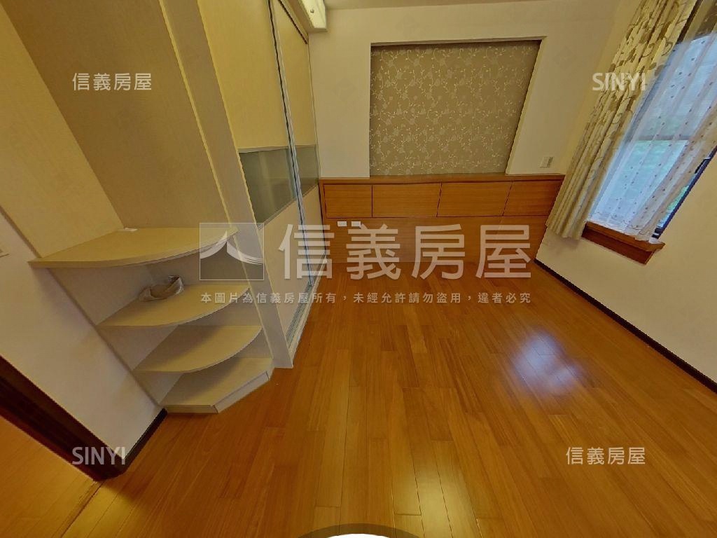 青山鎮莊園透天房屋室內格局與周邊環境