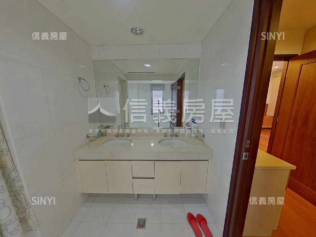 青山鎮莊園透天房屋室內格局與周邊環境