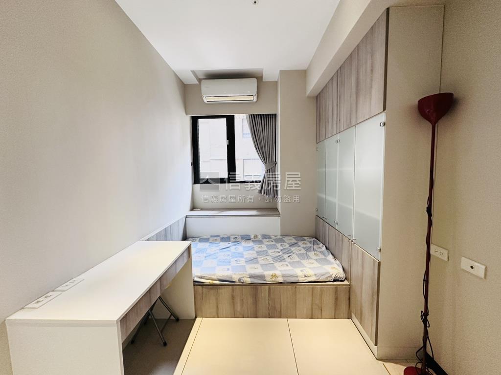 皇翔玉鼎雅致精美四房車位房屋室內格局與周邊環境