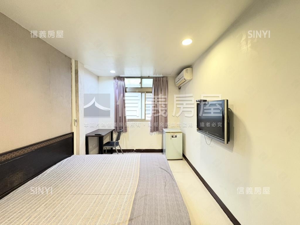 東湖捷運安康５房５衛浴房屋室內格局與周邊環境