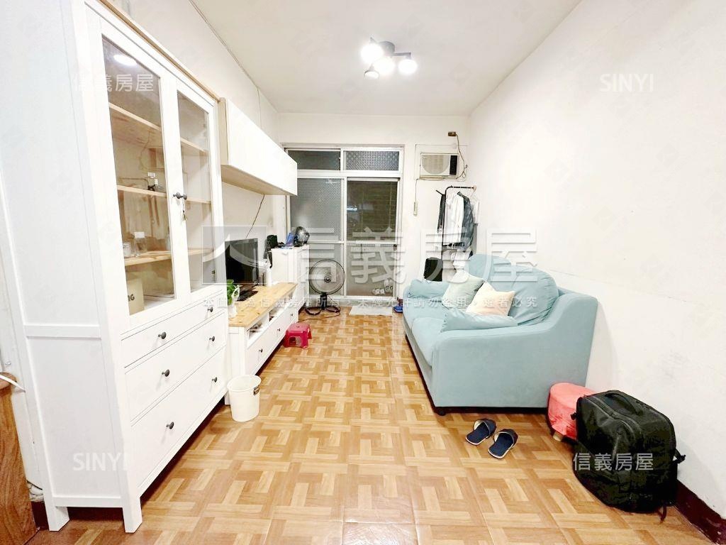 膝蓋救星方正明亮二樓房屋室內格局與周邊環境