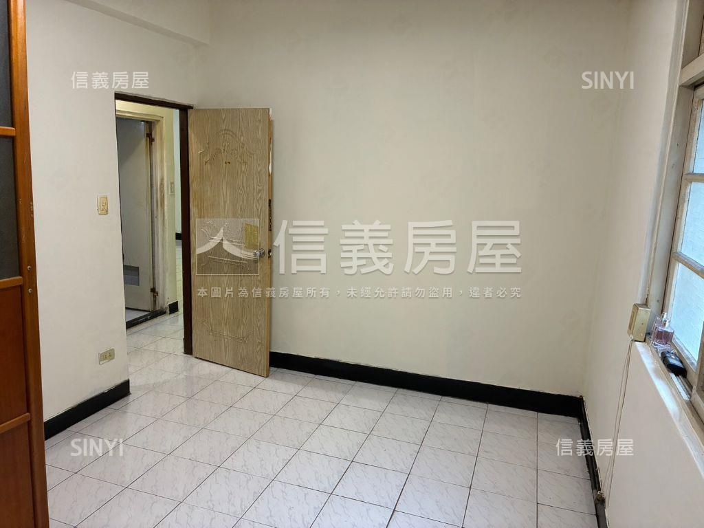 木柵低總價三房成家首選房屋室內格局與周邊環境