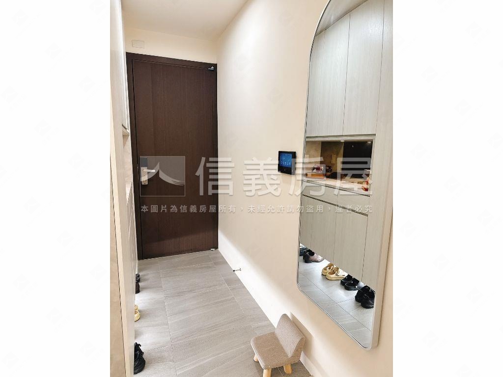 玄泰ＰＴＷ精緻裝潢雙衛浴房屋室內格局與周邊環境