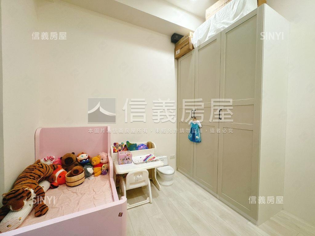 玄泰ＰＴＷ精緻裝潢雙衛浴房屋室內格局與周邊環境
