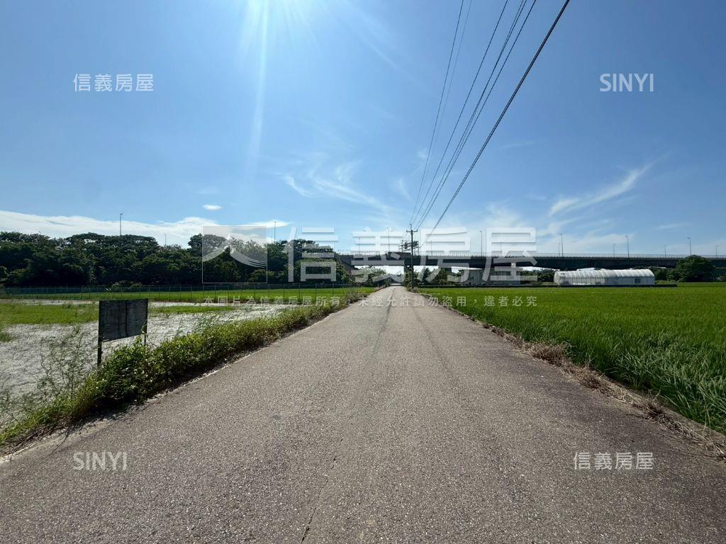 竹南大坪數美農地臨路房屋室內格局與周邊環境