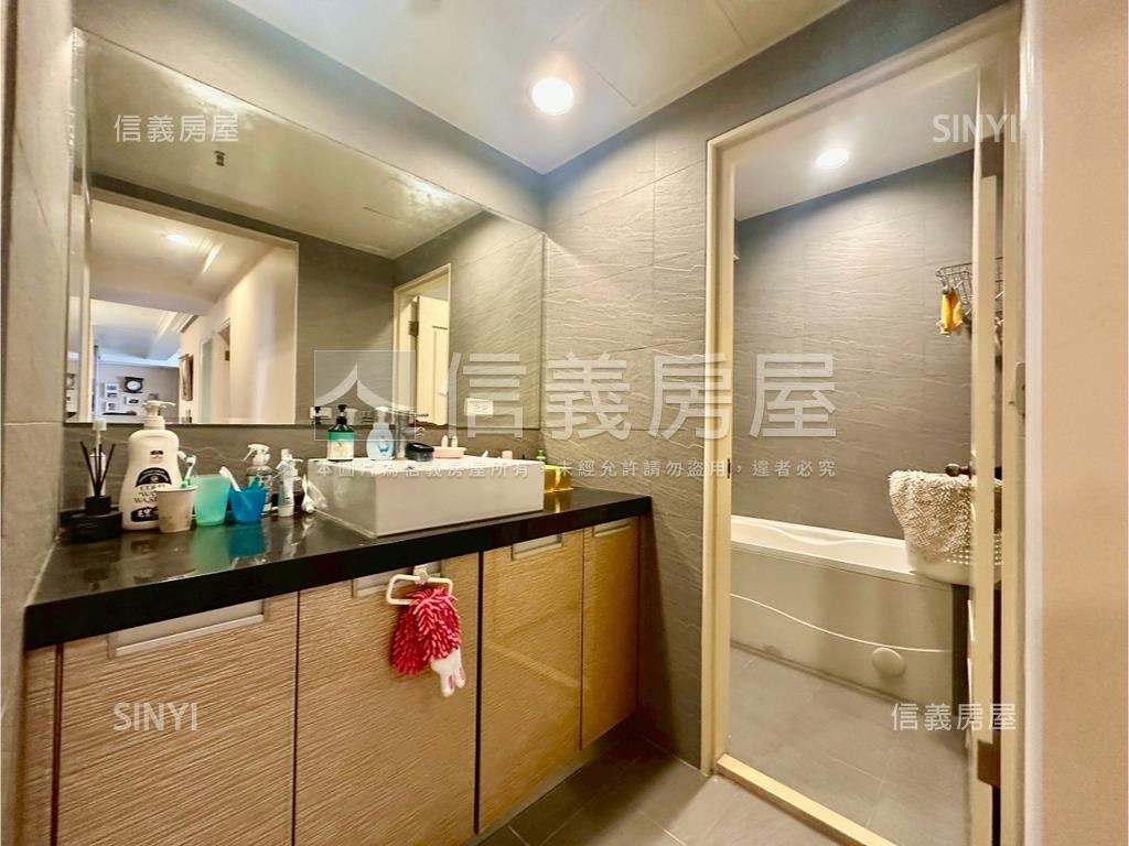 日安台北★景觀３房車位房屋室內格局與周邊環境