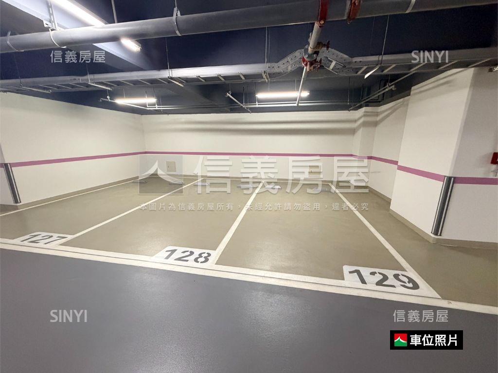 長虹天韻四房平車房屋室內格局與周邊環境