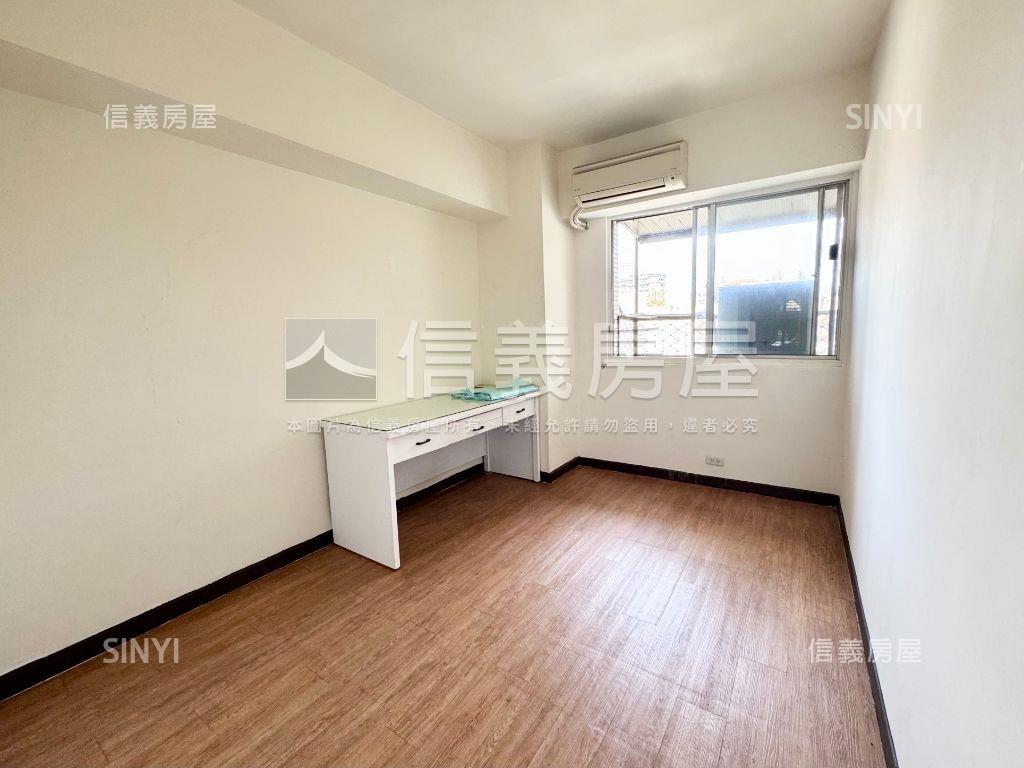 ＮＥＷ專任國館電梯３房房屋室內格局與周邊環境