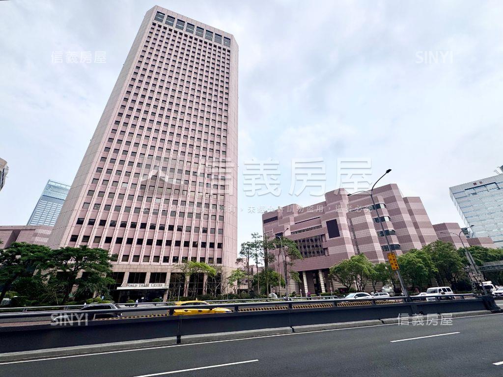 ＮＥＷ專任國館電梯３房房屋室內格局與周邊環境