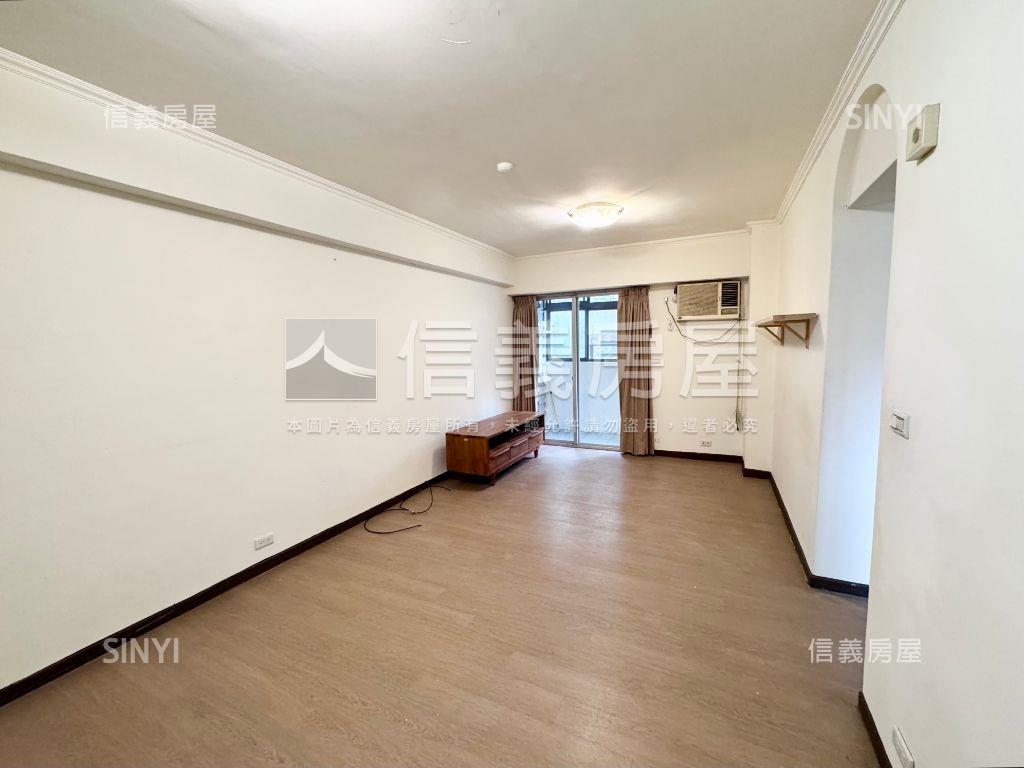 ＮＥＷ專任國館電梯３房房屋室內格局與周邊環境