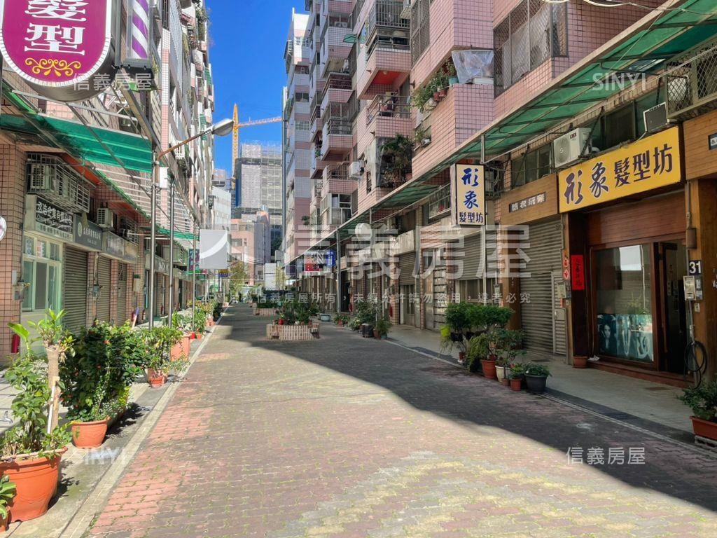 興安商圈文心百利店住房屋室內格局與周邊環境